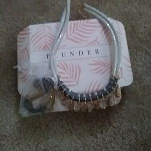 Plunder necklace and bracelet set